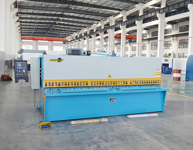 CNC自动钣金剪切机8至20英尺